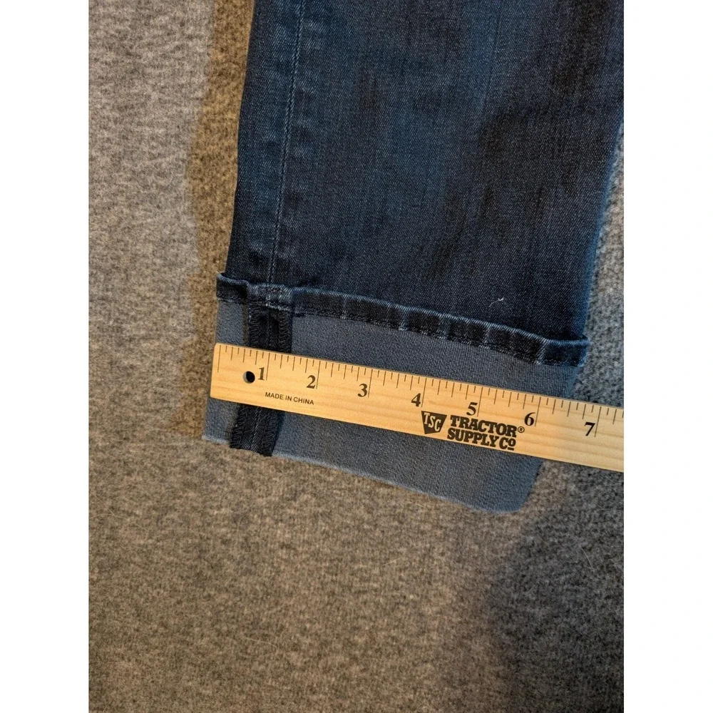 Hudsons Bay Company product pair